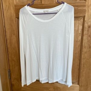 GAP white long sleeve tee